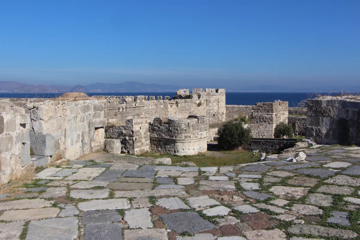Neratzia Castle (Castle of the Knights)