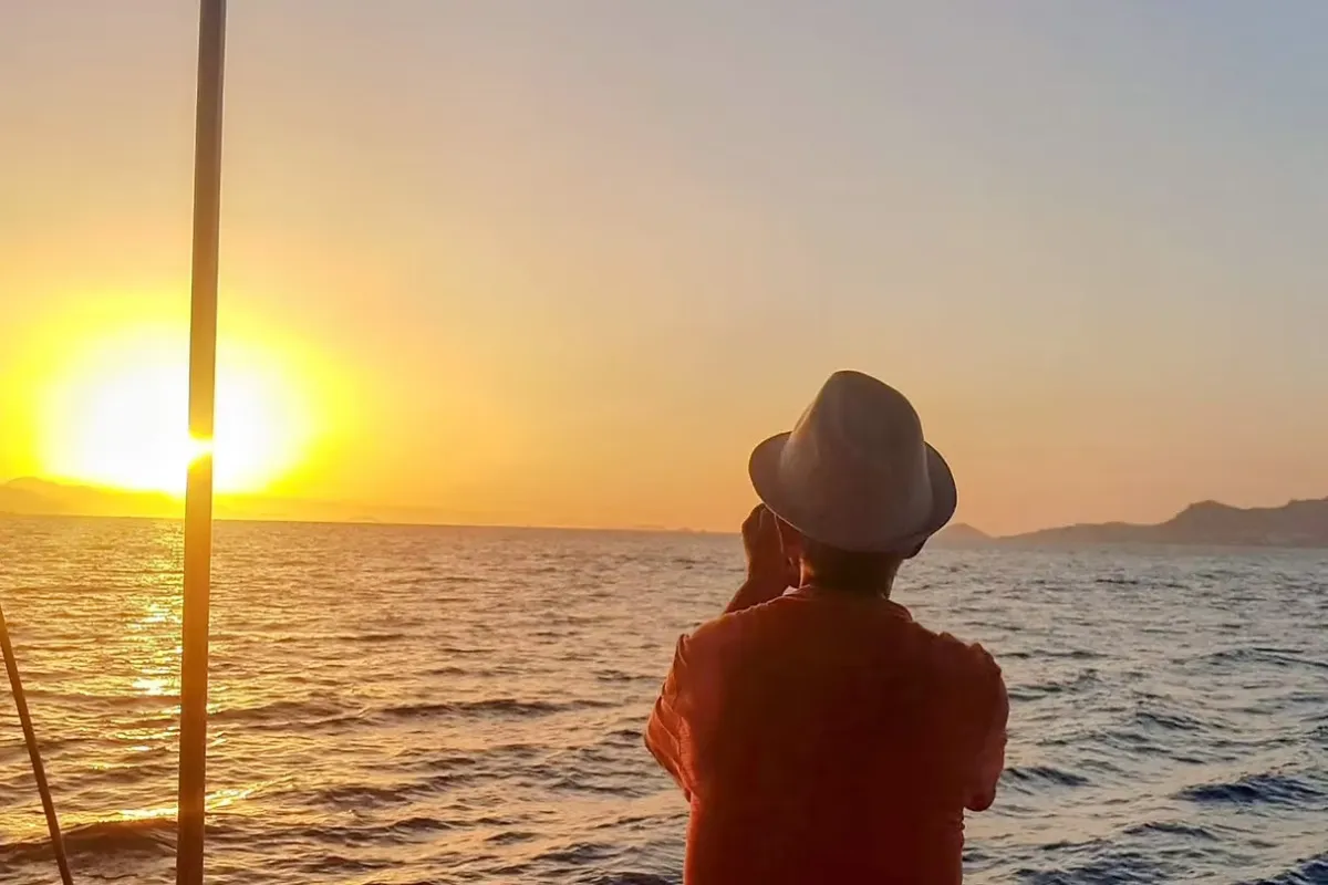 Sunset and Dinner Cruises